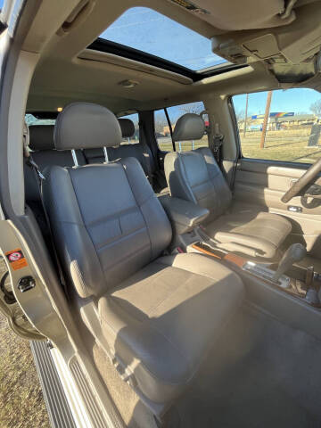 2003 Nissan Pathfinder LE