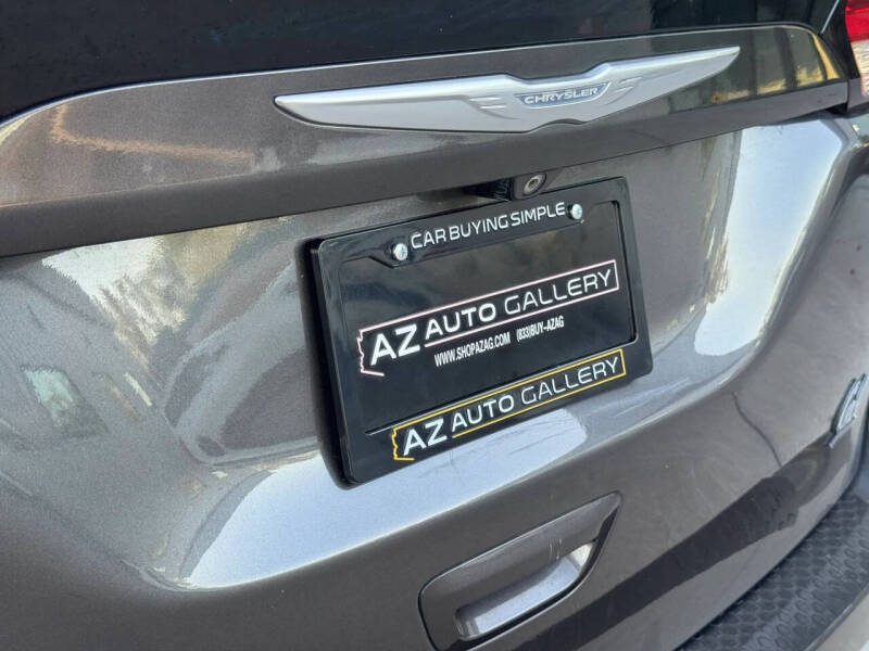 2017 Chrysler Pacifica Touring-L Plus