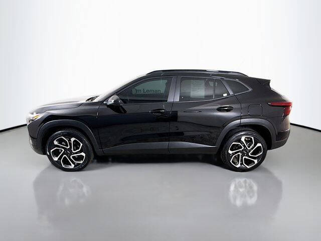 2025 Chevrolet Trax RS