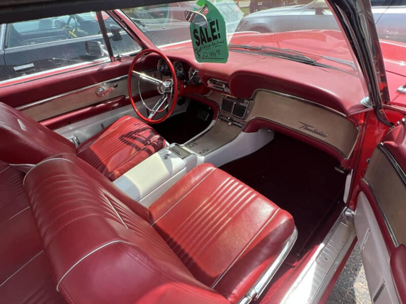 1963 Ford Thunderbird