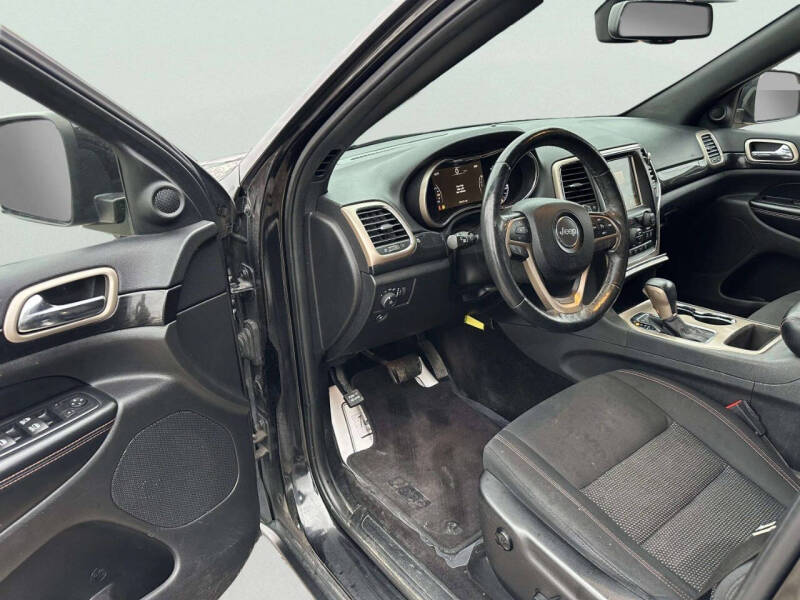 2016 Jeep Grand Cherokee Laredo