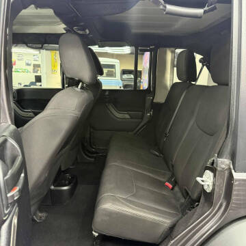 2016 Jeep Wrangler Unlimited Sport