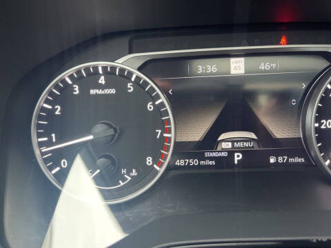 2023 Nissan Pathfinder SL