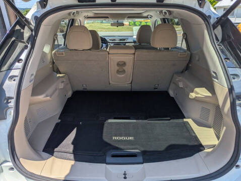 2016 Nissan Rogue S