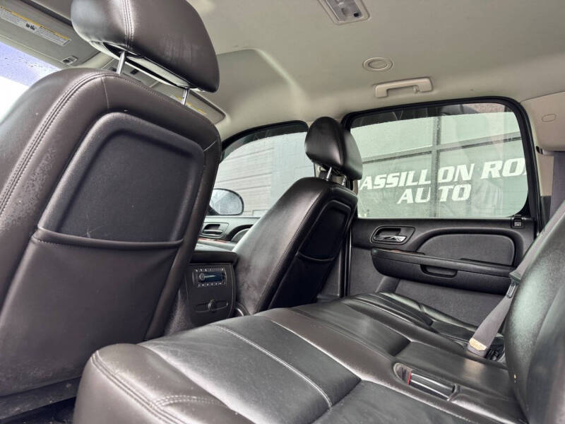 2011 GMC Yukon XL SLT 2500