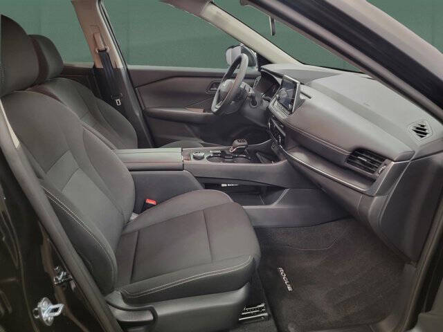 2025 Nissan Rogue S