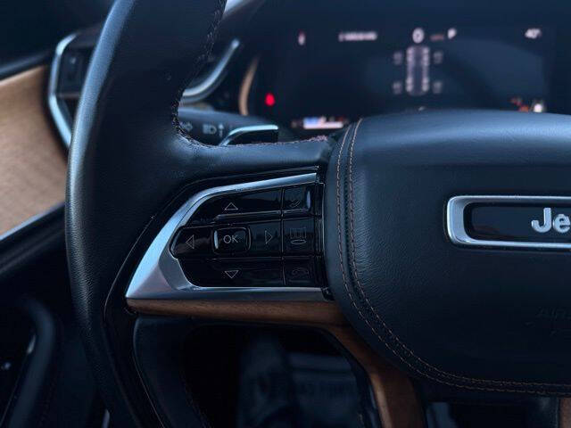 2023 Jeep Grand Cherokee Summit