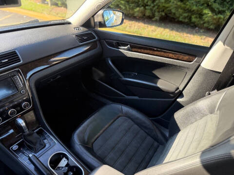 2015 Volkswagen Passat 2.0L TDI SEL Premium