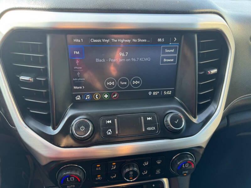 2020 GMC Acadia SLE
