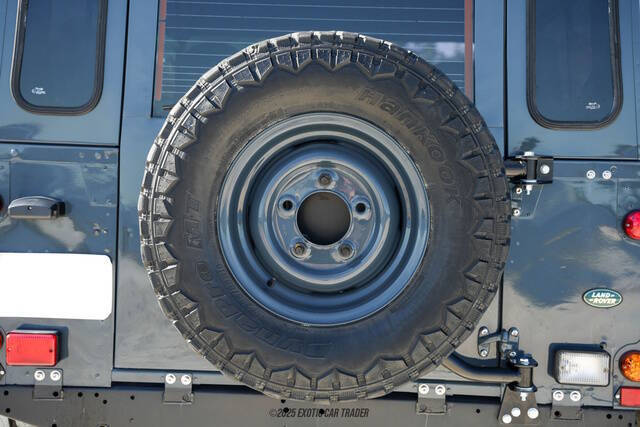 1991 Land Rover Defender