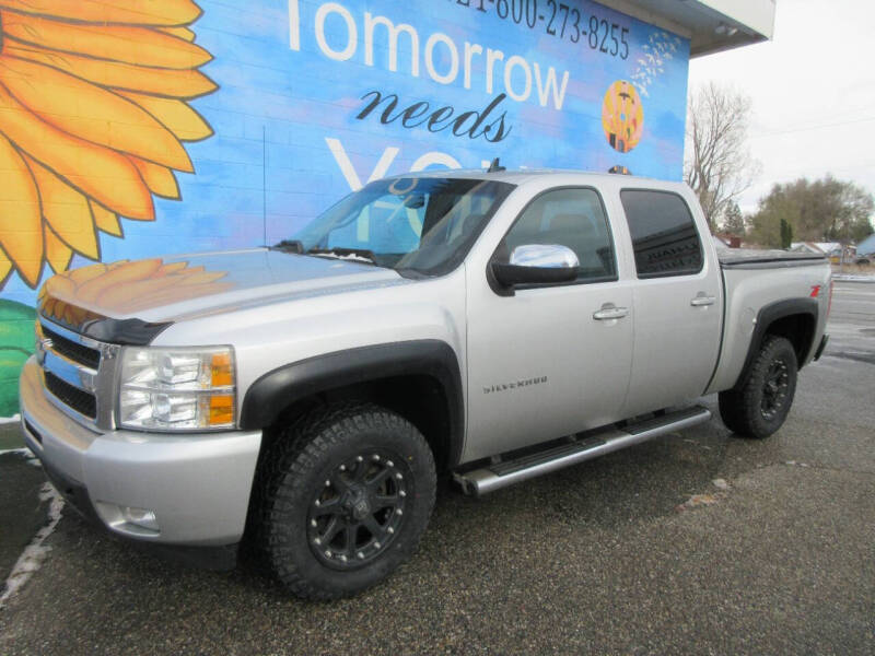 Chevrolet Silverado 1500's photo