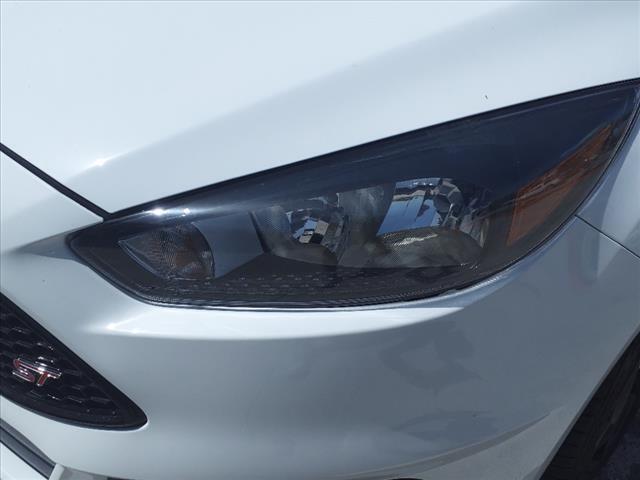 2018 FORD Focus Hatchback - $13,197