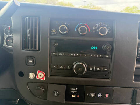 2018 Chevrolet Express LS 3500