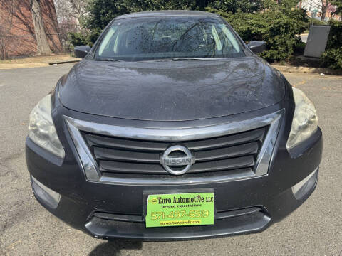 2013 Nissan Altima for sale at Euro Automotive LLC in Falls Church VA