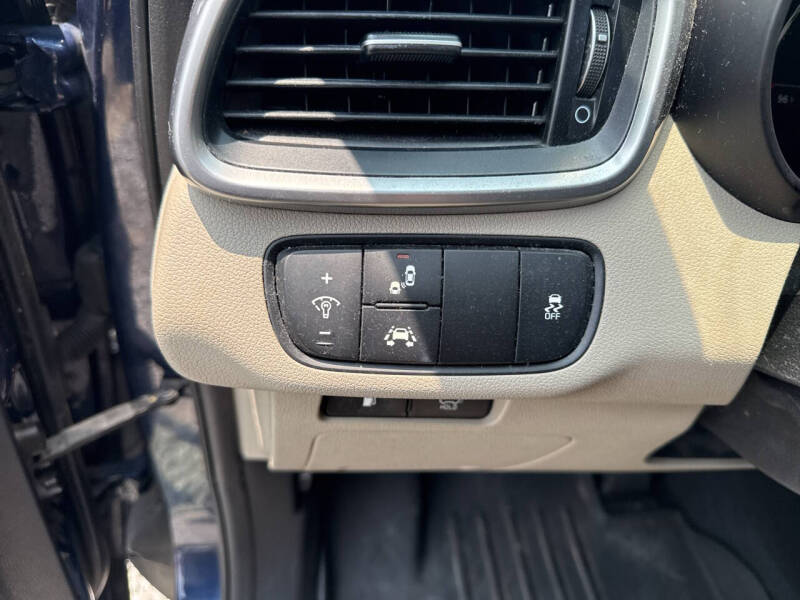 2019 Kia Sorento EX V6