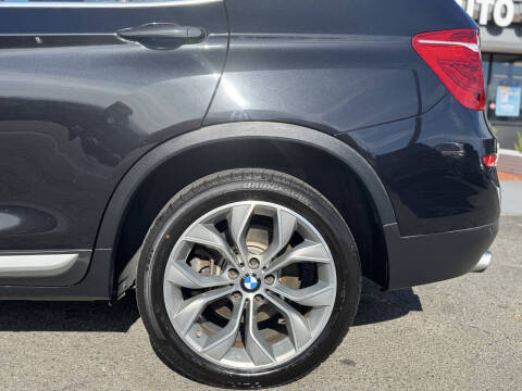 2017 BMW X3 sDrive28i