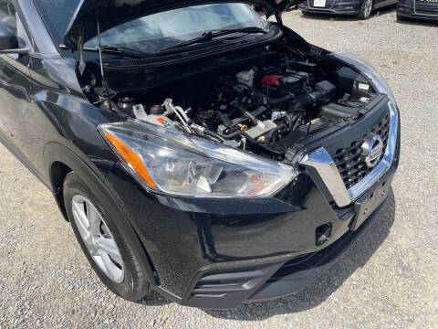 2020 Nissan Kicks S