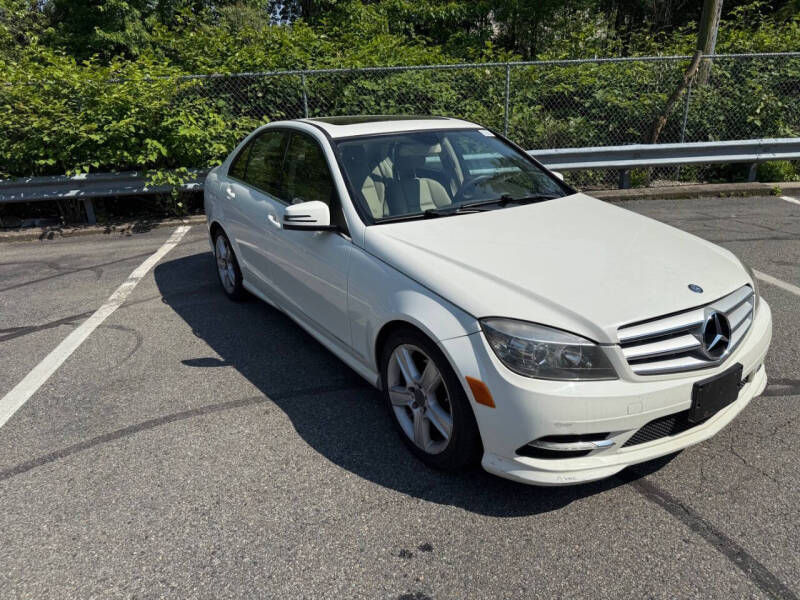 2011 Mercedes-Benz C-Class C 300 Luxury 4MATIC
