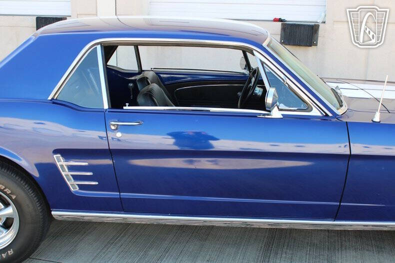 1966 Ford Mustang