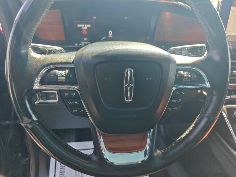 2019 Lincoln Navigator L Select