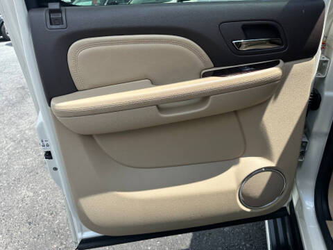 2011 GMC Yukon XL Denali