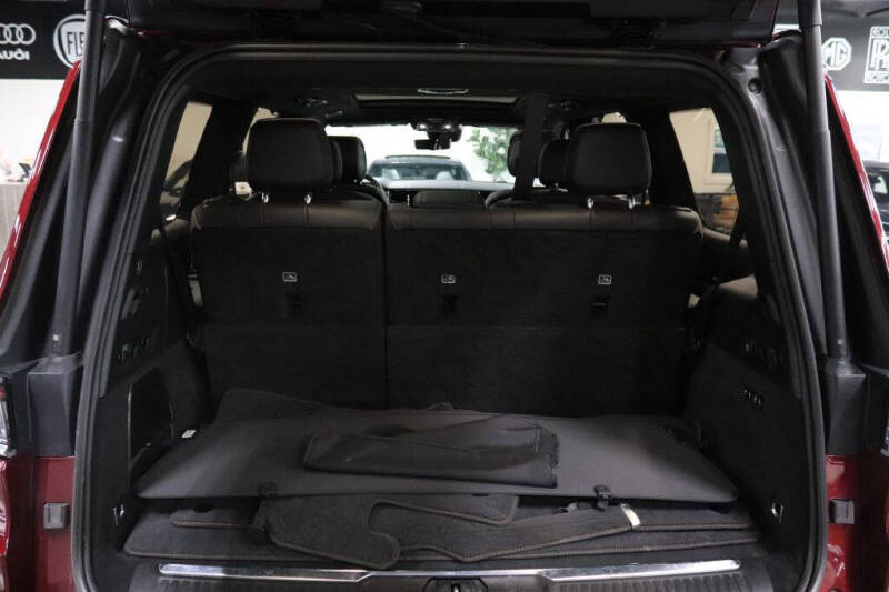 2023 Jeep Grand Wagoneer Series III