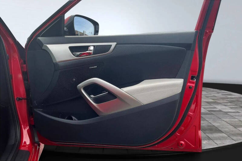 2012 Hyundai Veloster