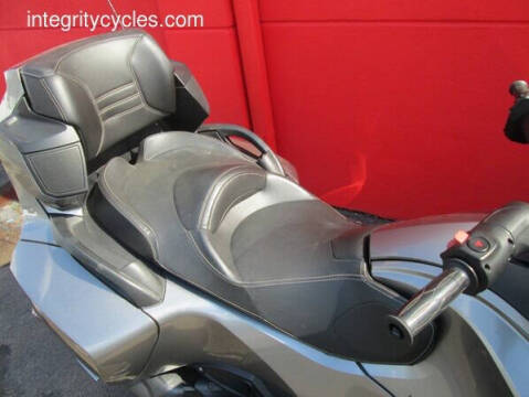 2013 Can-Am Spyder® RT-S