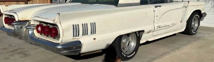 1960 Ford Thunderbird