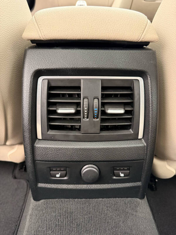 2017 BMW 3 Series 330i xDrive