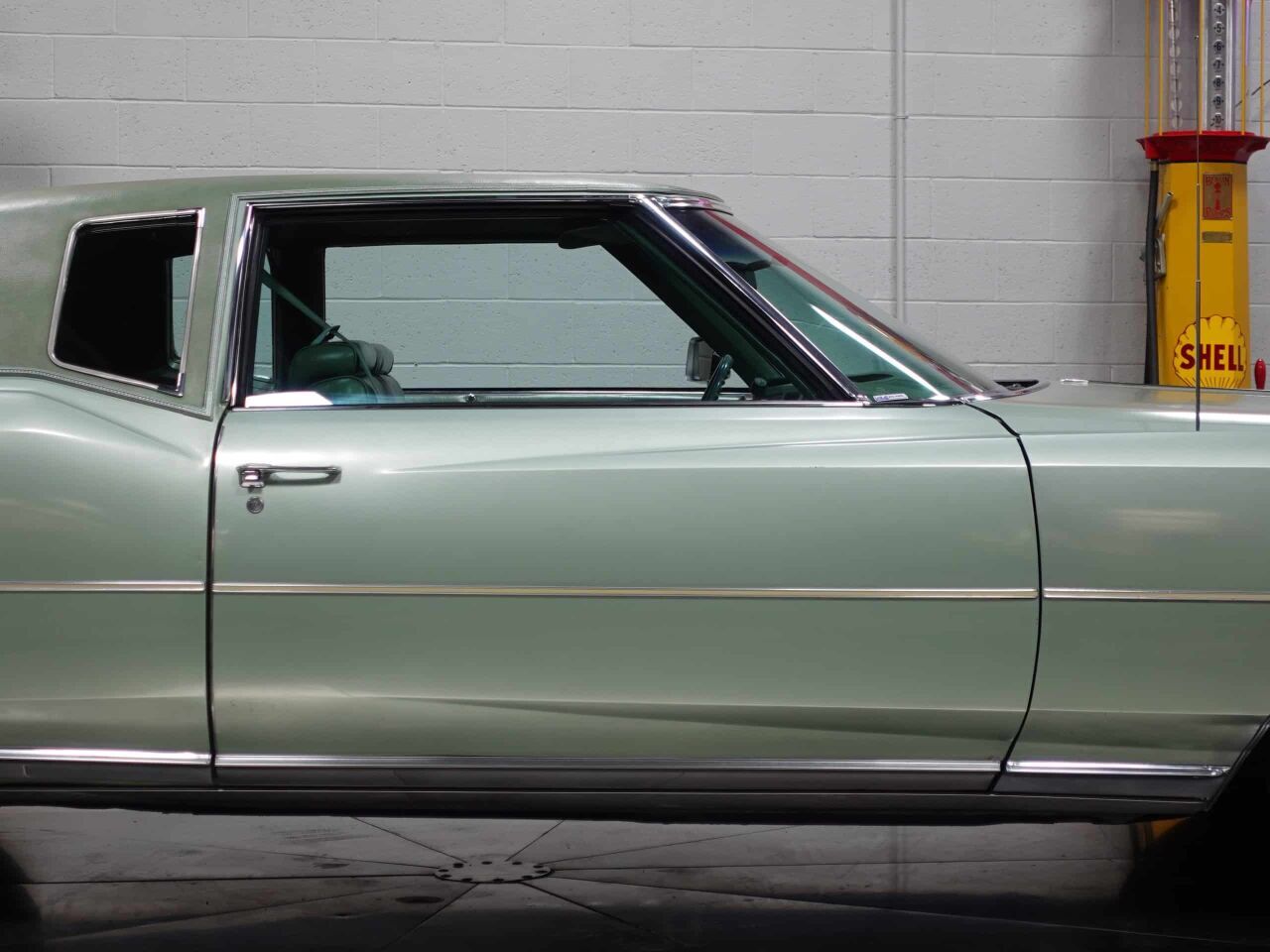 1975 Cadillac Eldorado 37