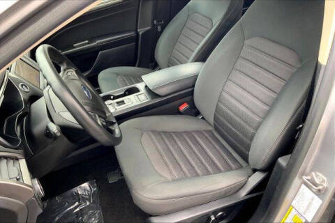 2020 Ford Fusion Hybrid SE