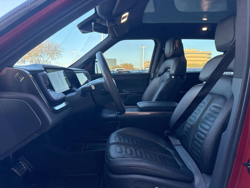 2022 Rivian R1T Adventure