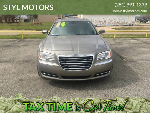 2014 Chrysler 300 for sale at STYL MOTORS in Pasadena TX