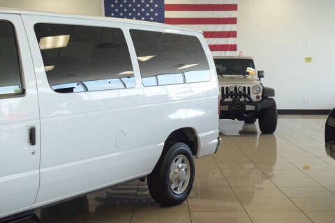 2014 Ford E-Series E-350 SD XLT