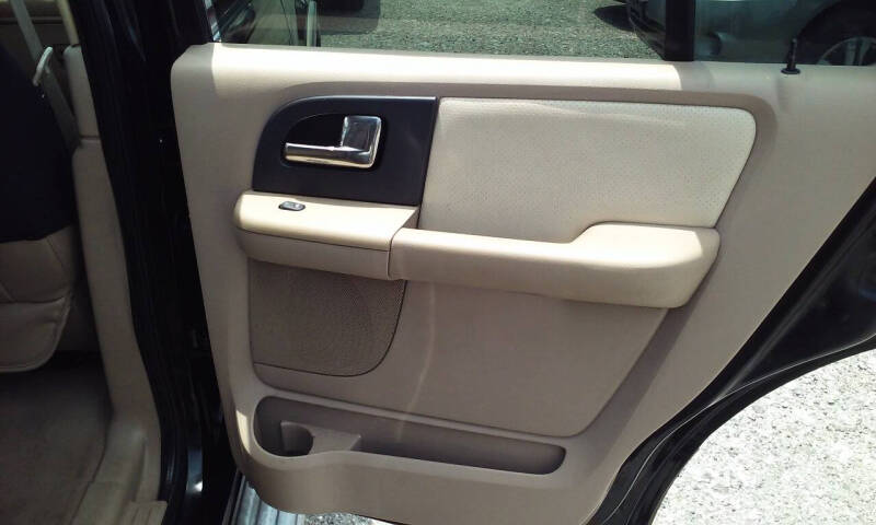 2004 Ford Expedition Eddie Bauer