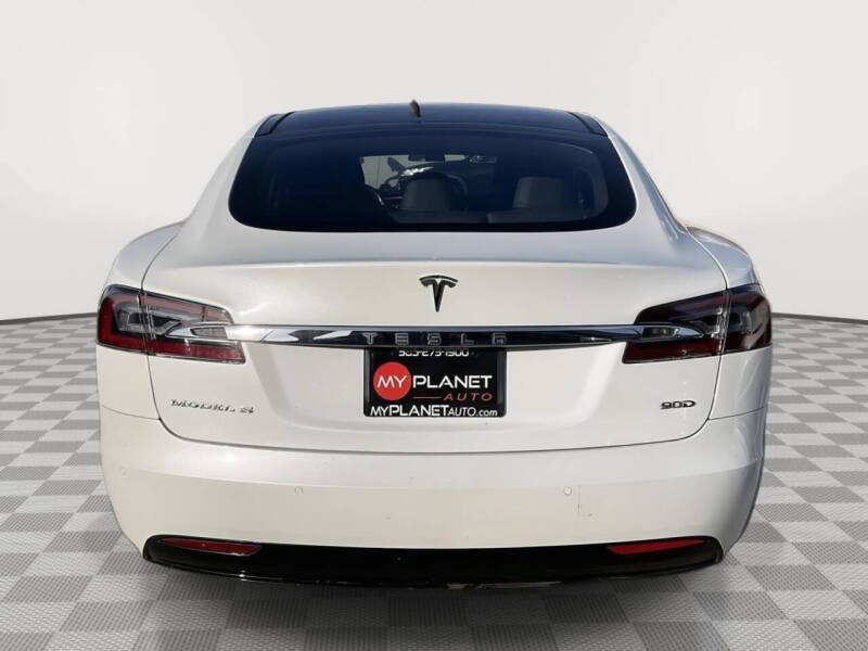 2016 Tesla Model S