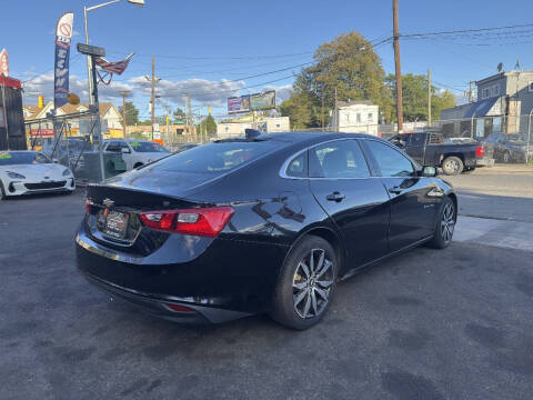 2017 Chevrolet Malibu LT