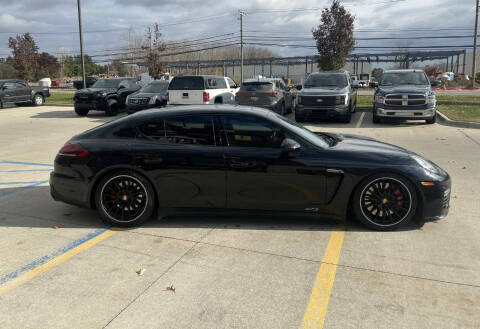 2016 Porsche Panamera GTS