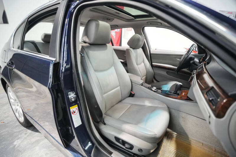 2006 BMW 3 Series 330i