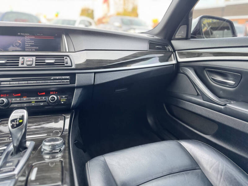 2016 BMW 5 Series 535i