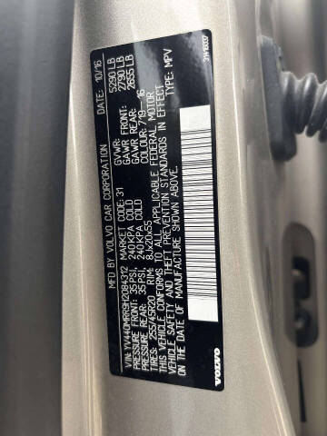 2017 Volvo XC60 T5 Dynamic