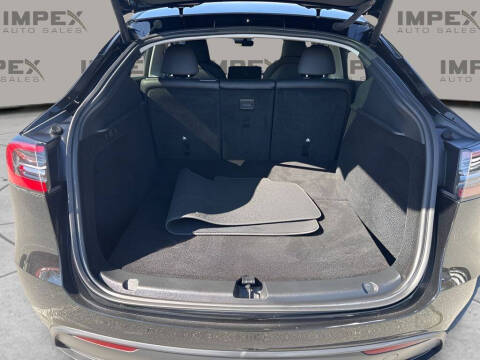 2025 Tesla Model Y Long Range
