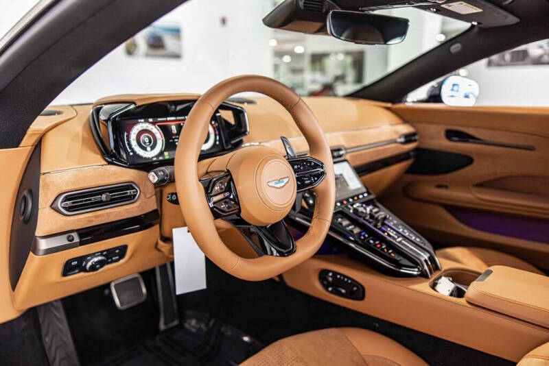 2026 Aston Martin Vantage