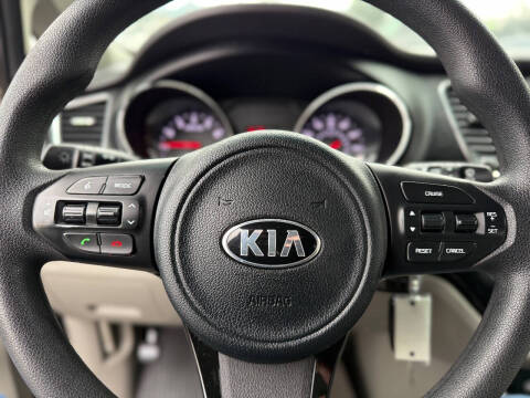 2016 Kia Sedona LX