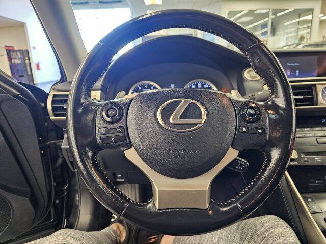 2016 Lexus IS 300