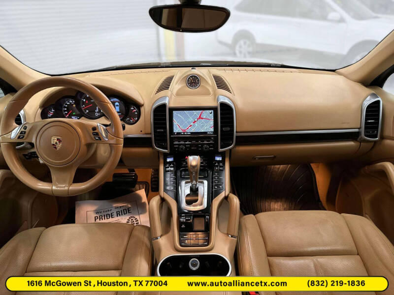 2014 Porsche Cayenne