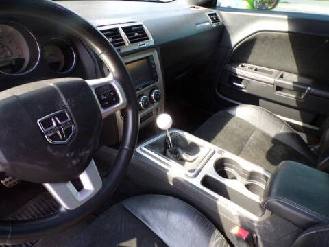 2011 Dodge Challenger SRT8 392
