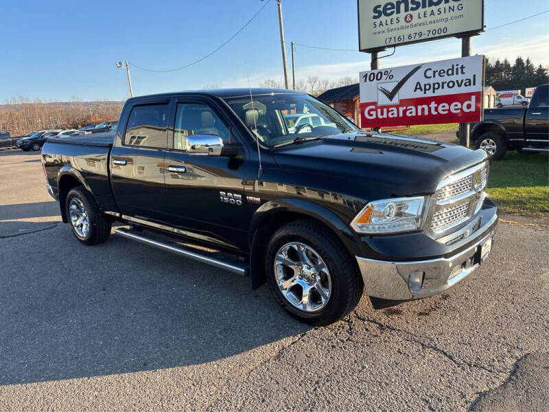 2017 RAM Ram 1500 Laramie's photo