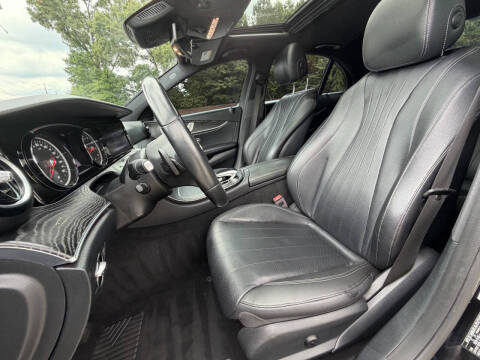 2019 Mercedes-Benz E-Class E 300
